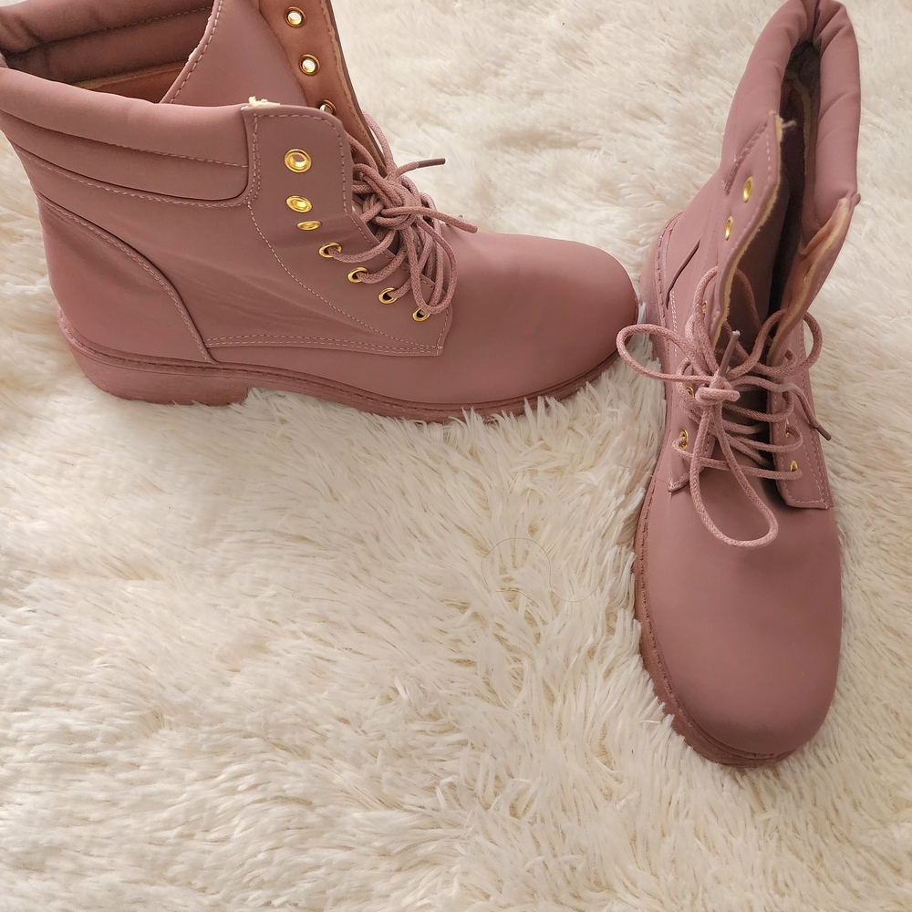 Rouge Women's Dusty Rose Lace-Up Ankle Boots Size 12